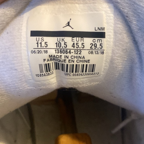 Jordan 3 mocha ☕️ - Picture 4 of 6